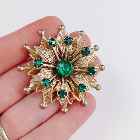 VTG Mid Century Brooch Starburst Atomic Green Rhinestone Gold Tone Pin - Picture 2 of 9